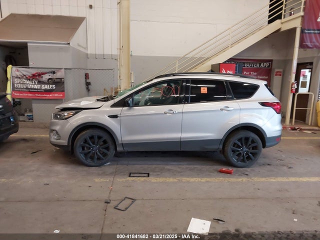 Ford ESCAPE SE 2019 1FMCU9GD4KUB06392 Image 13