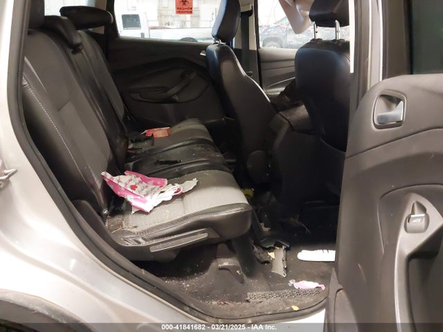 Ford ESCAPE SE 2019 1FMCU9GD4KUB06392 Image 8