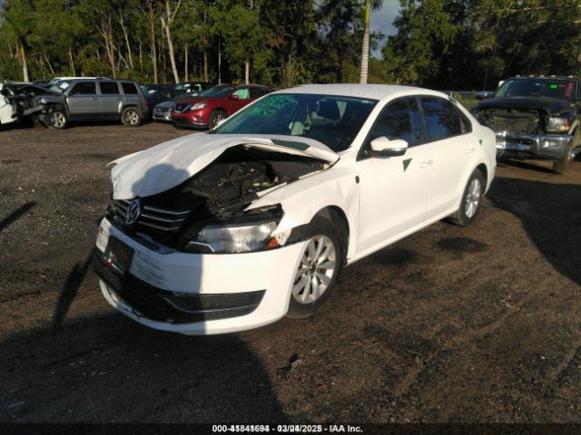 1VWAT7A30FC003949 Volkswagen Passat 1.8t Wolfsburg Edition