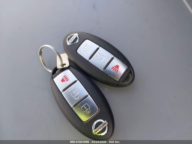 JN8AF5MR4HT705410 Nissan Juke Sv