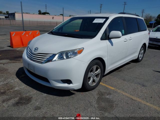 5TDKK3DC6GS732942 Toyota Sienna Le 8 Passenger