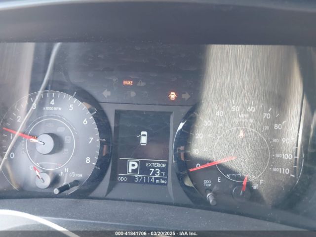 5TDKK3DC6GS732942 Toyota Sienna Le 8 Passenger