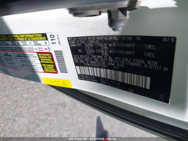 5TDKK3DC6GS732942 Toyota Sienna Le 8 Passenger