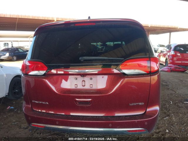 2C4RC1GG2JR185649 Chrysler Pacifica Limited
