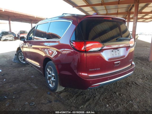 2C4RC1GG2JR185649 Chrysler Pacifica Limited