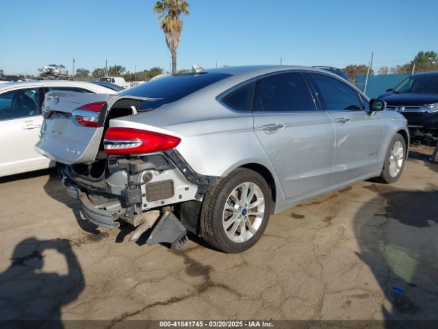 3FA6P0MU8KR148778 Ford Fusion Hybrid Sel