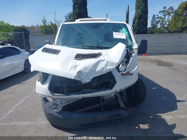 1FTBW2ZM4HKA96613 Ford Transit-350
