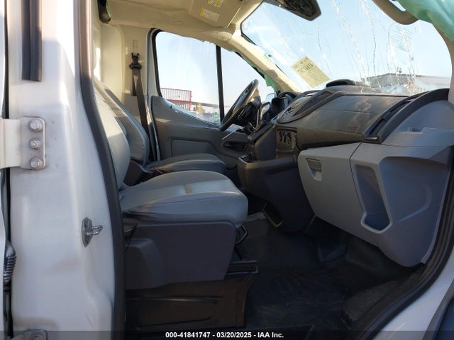 1FTBW2ZM4HKA96613 Ford Transit-350