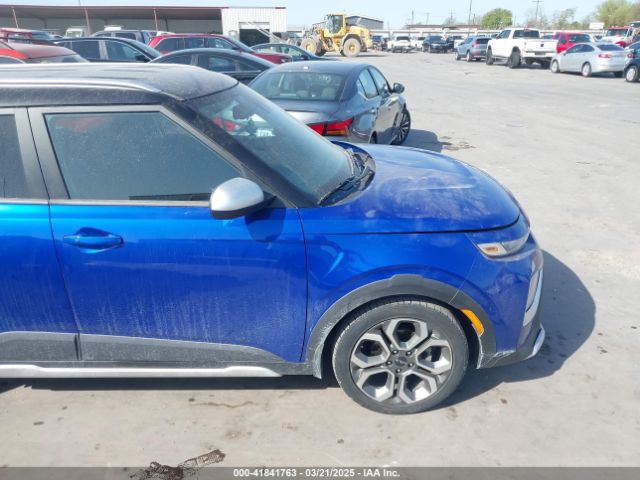 KNDJ23AU1N7170271 KIA Soul X-line