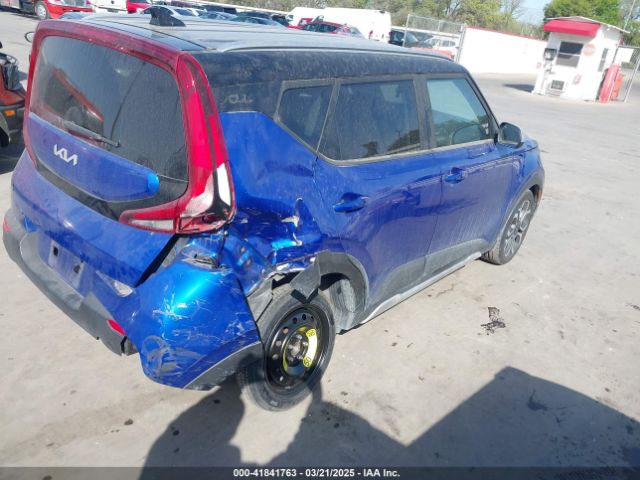 KNDJ23AU1N7170271 KIA Soul X-line