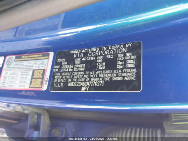 KNDJ23AU1N7170271 KIA Soul X-line