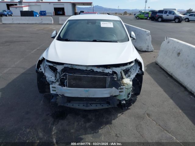1G1ZD5ST0KF225964 Chevrolet MALIBU LT