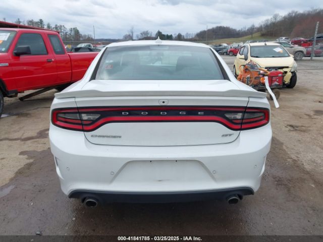 2C3CDXHG5KH585138 Dodge Charger Gt Rwd
