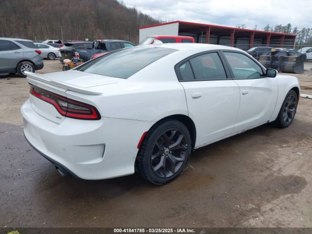 2C3CDXHG5KH585138 Dodge Charger Gt Rwd