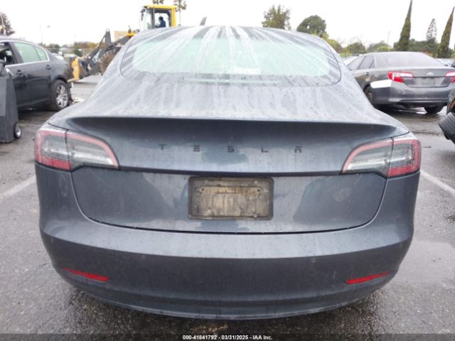 5YJ3E1EA6JF158657 Tesla Model 3 Long Range/mid Range