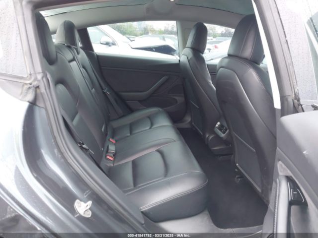 5YJ3E1EA6JF158657 Tesla Model 3 Long Range/mid Range