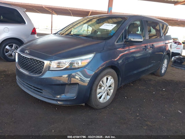 KNDMB5C18G6202573 KIA SEDONA LX