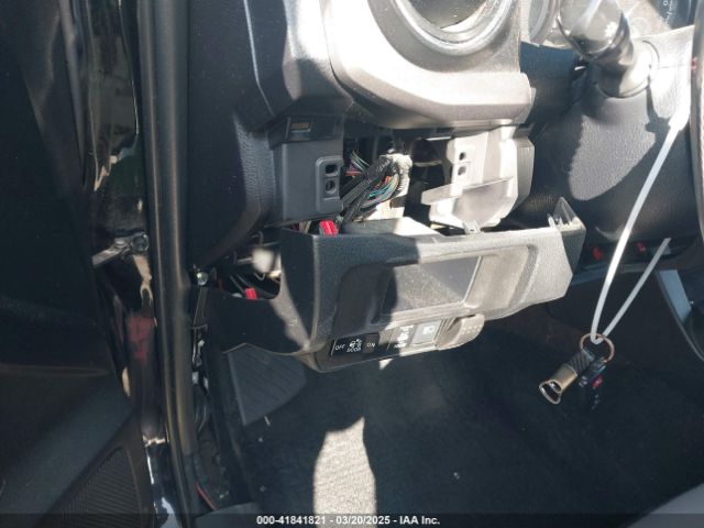 5TFCZ5AN9KX199814 Toyota Tacoma Trd Off Road