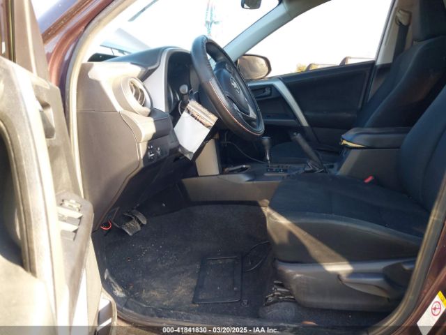 2T3ZFREV3GW261840 Toyota RAV4 LE