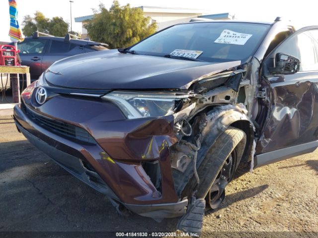 2T3ZFREV3GW261840 Toyota RAV4 LE