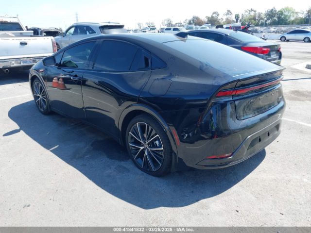 JTDACAAU1R3046628 Toyota PRIUS XLE