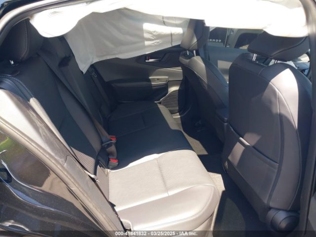 JTDACAAU1R3046628 Toyota PRIUS XLE
