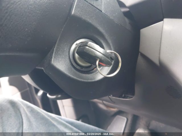 1FMCU9G97FUC66803 Ford ESCAPE SE