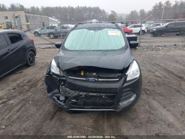 1FMCU9G97FUC66803 Ford ESCAPE SE