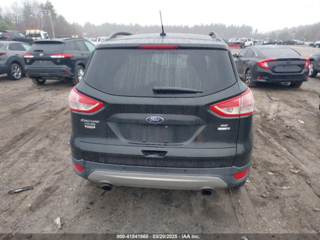 1FMCU9G97FUC66803 Ford ESCAPE SE