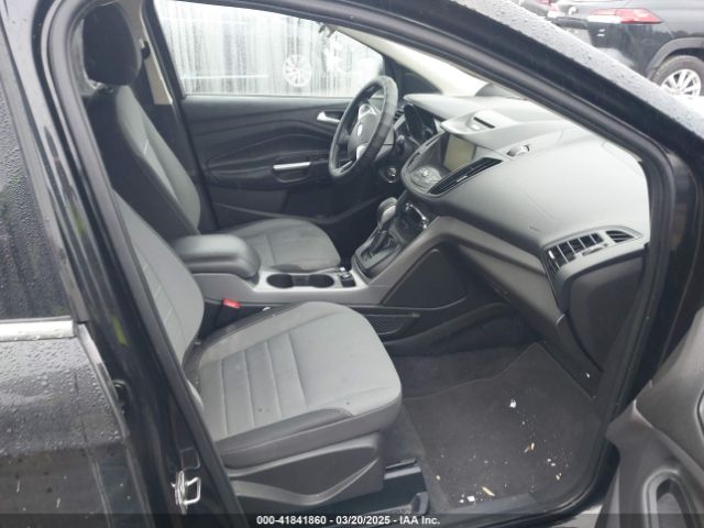 1FMCU9G97FUC66803 Ford ESCAPE SE