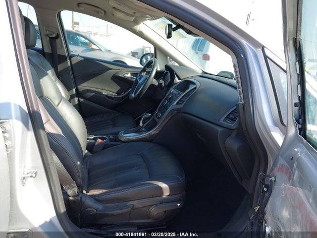 1G4PS5SK3F4187221 Buick lea