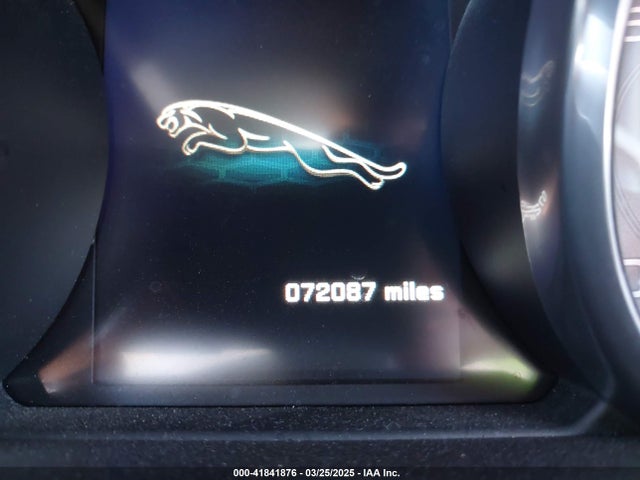 2015 JAGUAR F-TYPE SAJWA6AT4F8K17694 Photo 6