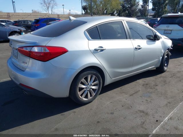 KNAFX4A8XE5113415 KIA FORTE EX