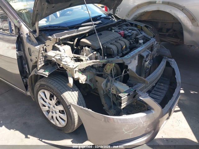 Nissan 2015 2015 3N1AB7AP8FY338752 Image 6