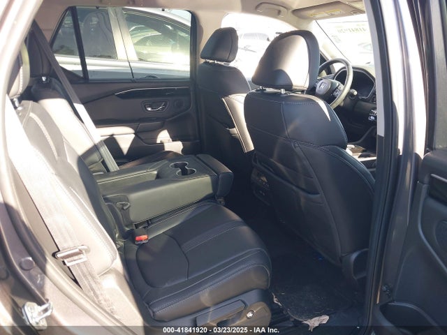 5FNYG1H48PB053729 Honda Pilot Awd Ex-l 8 Passenger