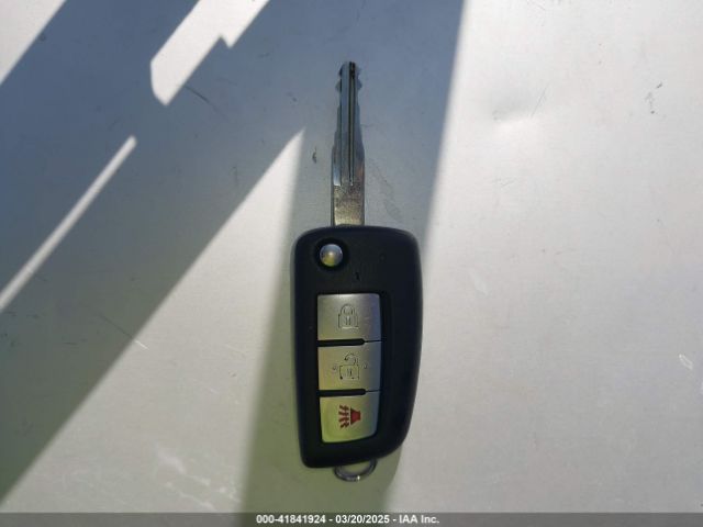 KNMAT2MT4GP717272 Nissan ROGUE S