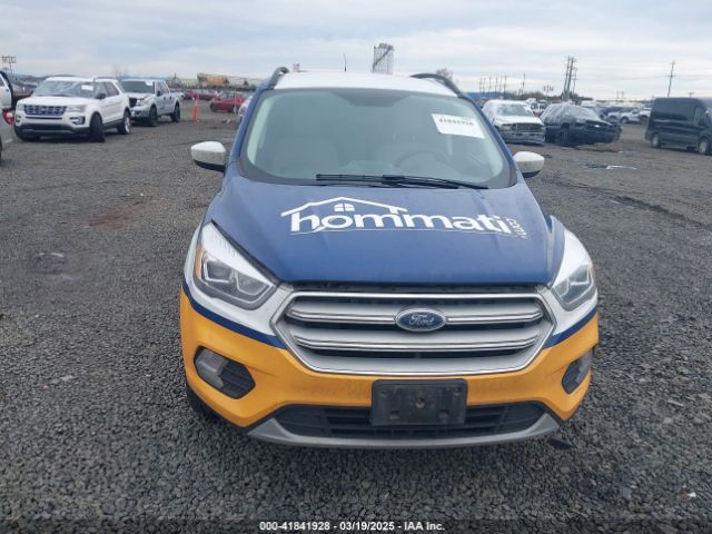 1FMCU9HD7KUC30199 Ford ESCAPE SEL