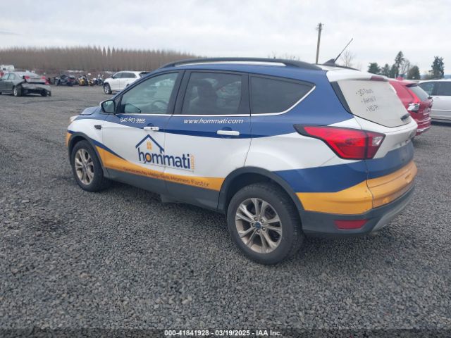 1FMCU9HD7KUC30199 Ford ESCAPE SEL