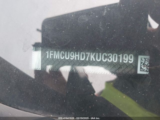 1FMCU9HD7KUC30199 Ford ESCAPE SEL