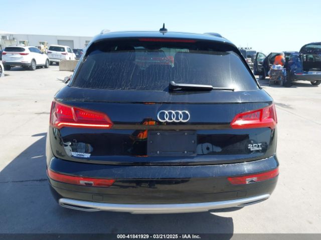 WA1ANAFY3J2177733 Audi Q5 2.0t Premium/2.0t Tech Premium