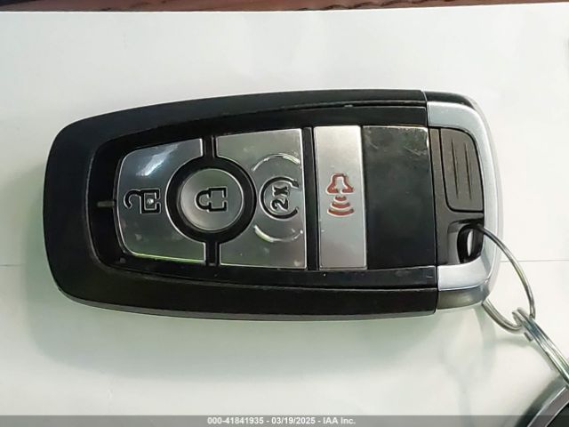 3FTTW8M32RRA10542 Ford Maverick Lariat