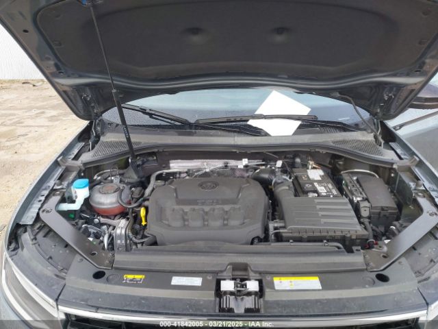 3VV8B7AXXRM116335 Volkswagen Tiguan 2.0t Se R-line Black
