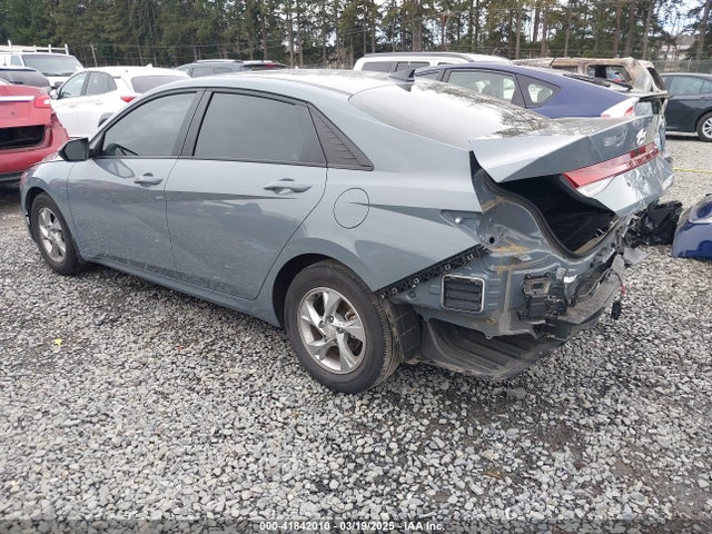 KMHLL4AG3NU324837 Hyundai ELANTRA SE