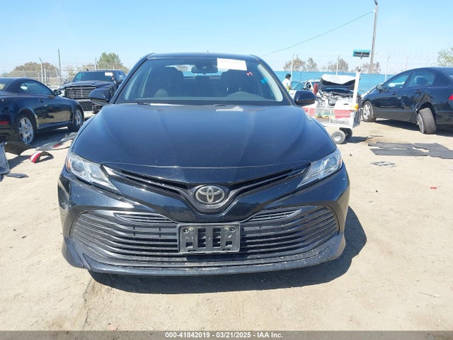 JTNB11HK6J3038085 Toyota CAMRY LE