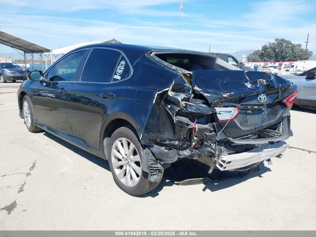 JTNB11HK6J3038085 Toyota CAMRY LE