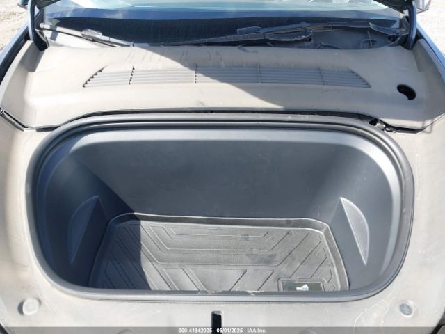 7SAYGDEE2NA017434 Tesla Model Y Long Range Dual Motor All-wheel Drive