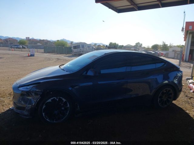 7SAYGDEE2NA017434 Tesla Model Y Long Range Dual Motor All-wheel Drive