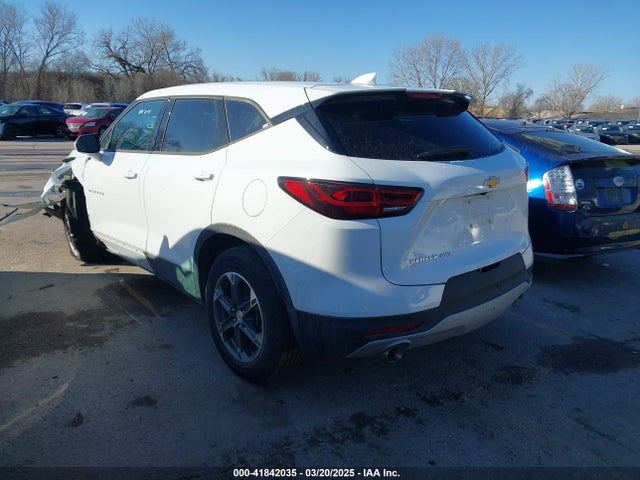 Chevrolet Blazer Awd 2lt 2025 3GNKBHR41SS150662 Image 3
