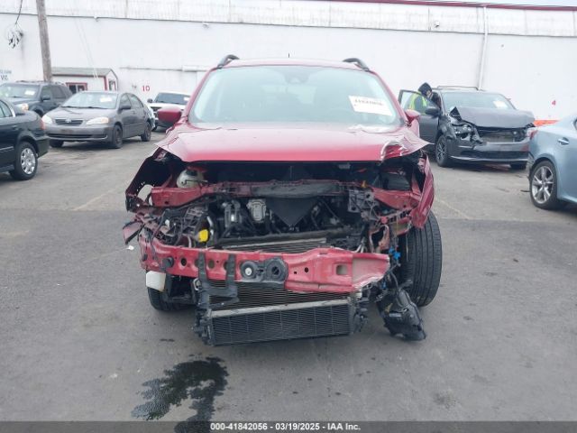 1FMCU9GD8JUB14803 Ford ESCAPE SE