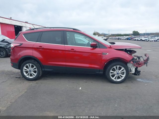 1FMCU9GD8JUB14803 Ford ESCAPE SE